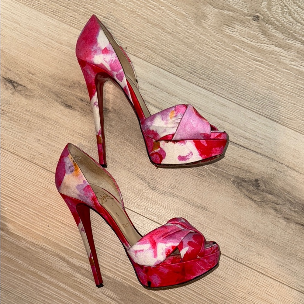 Christian Louboutin Pink and Cream Heels - Picture 7 of 11